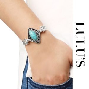 NWT Blue Stone Bracelet